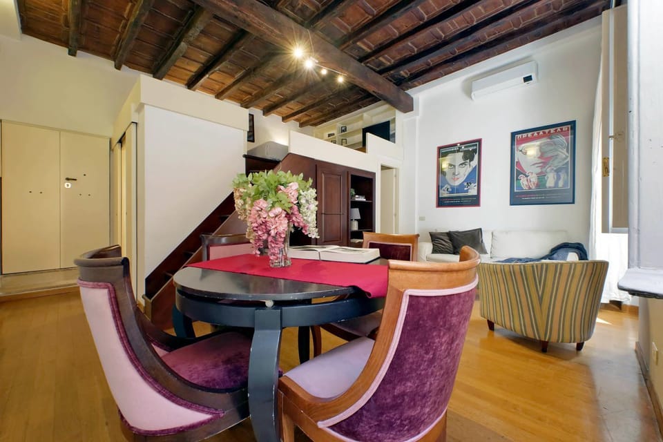 Borgo Comfortable Loft Apartment in Rome