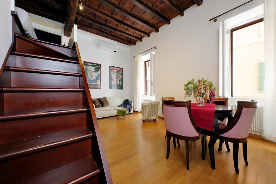 Borgo Comfortable Loft Apartment in Rome