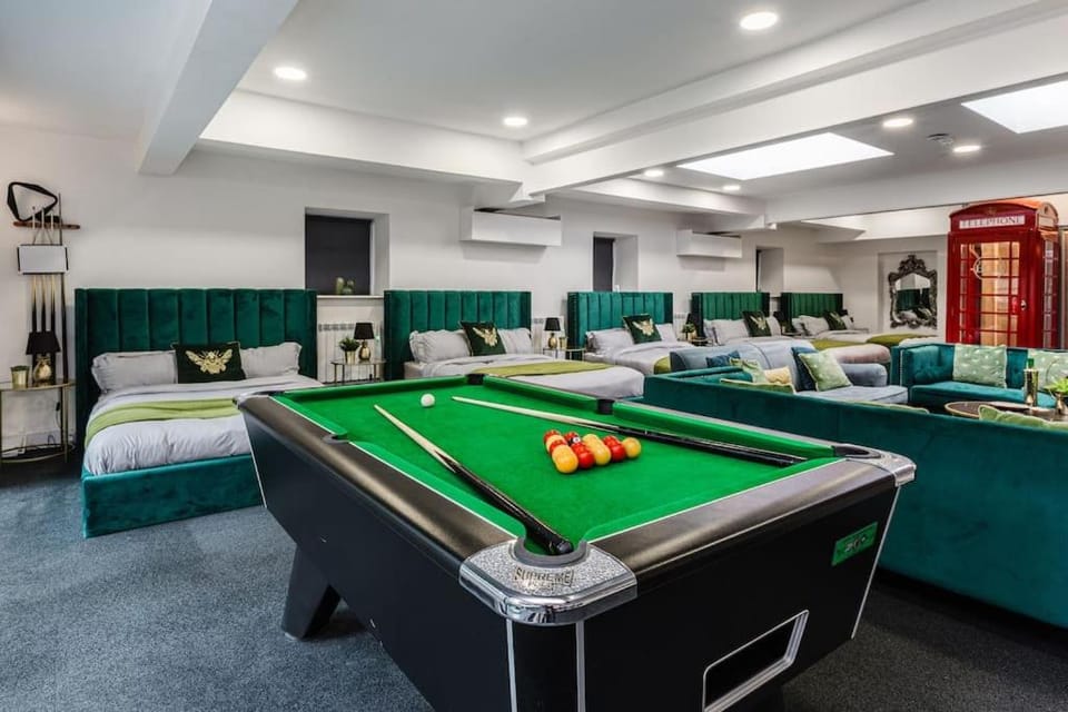 VIP city centre apartment with secure free parking Apartment in Liverpool