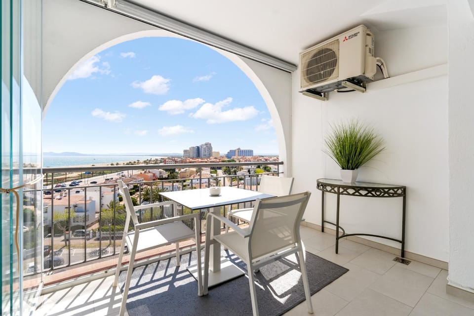 Balcony/Terrace, Beach