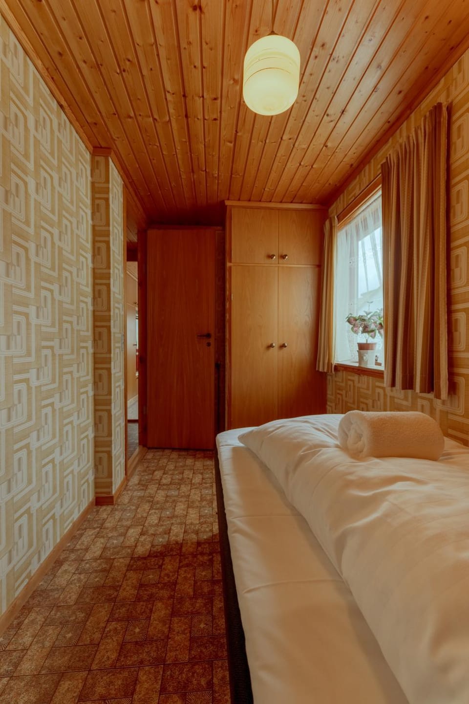 Bed, Bedroom, wardrobe