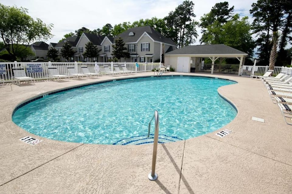 Scotch Broom I-102 Apartment in Little River