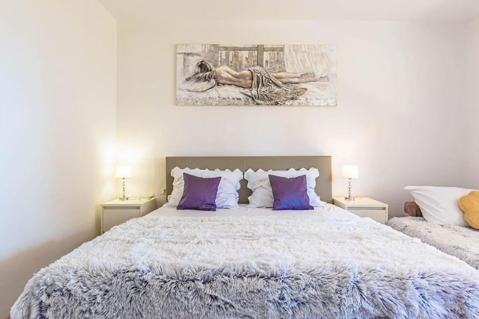 Delux Sandy Beach (Duće) Apartment in Split-Dalmatia County