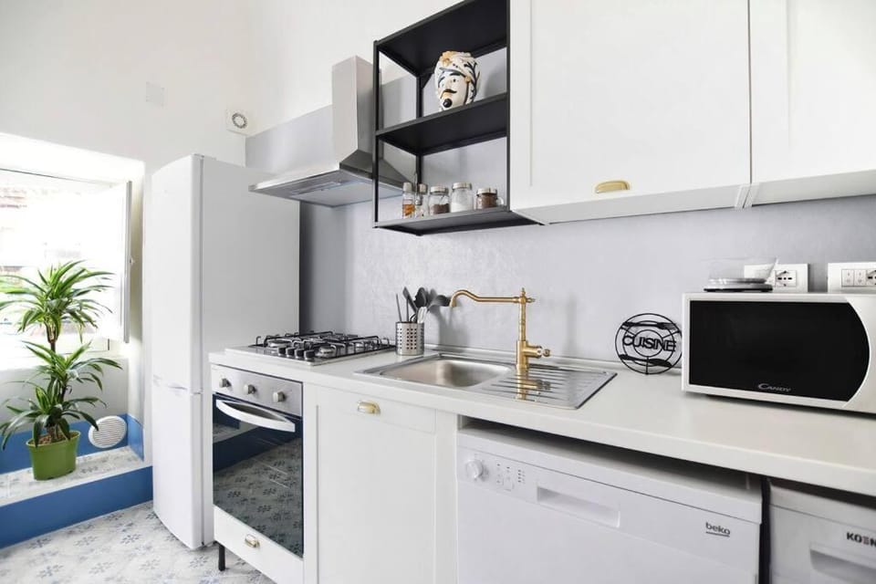 Kitchen or kitchenette, dishwasher, minibar, pet friendly, stove