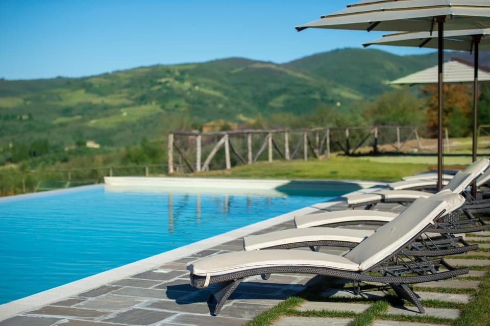 Natural landscape, Mountain view, Pool view, Swimming pool, Swimming pool, sunbed