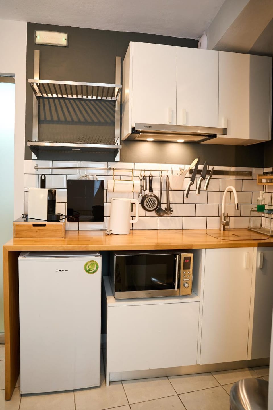 #Tyrtaiou Modern Design Studio Apartment in İzmir Province