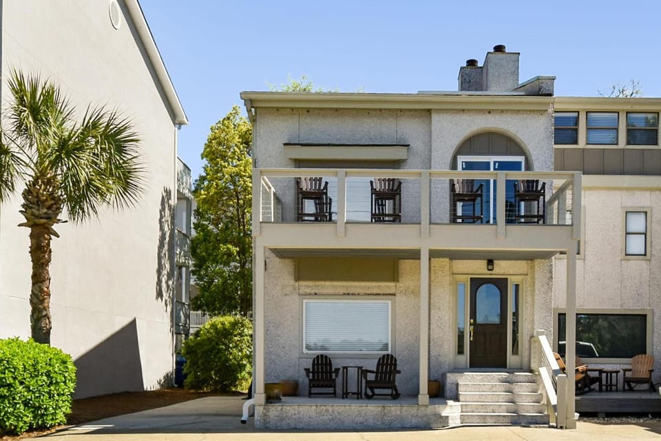 Dune Breeze House in Saint Simons Island