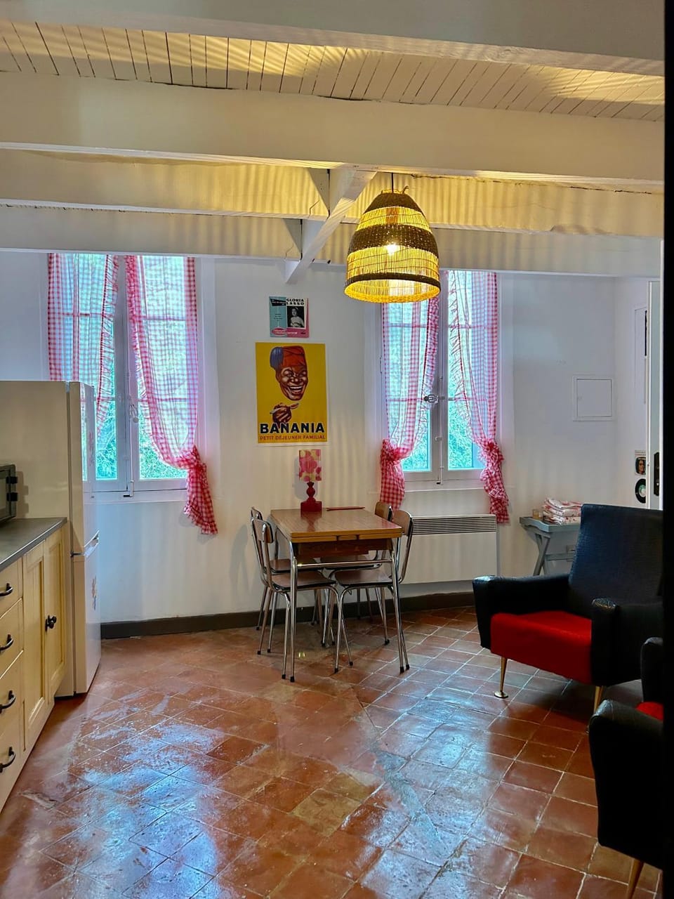 UN MOMENT SUSPENDU Apartment in Aix-en-Provence