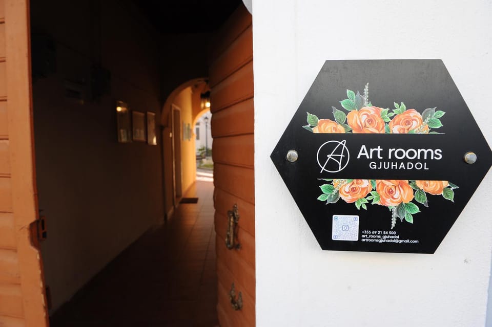Property logo or sign, Street view