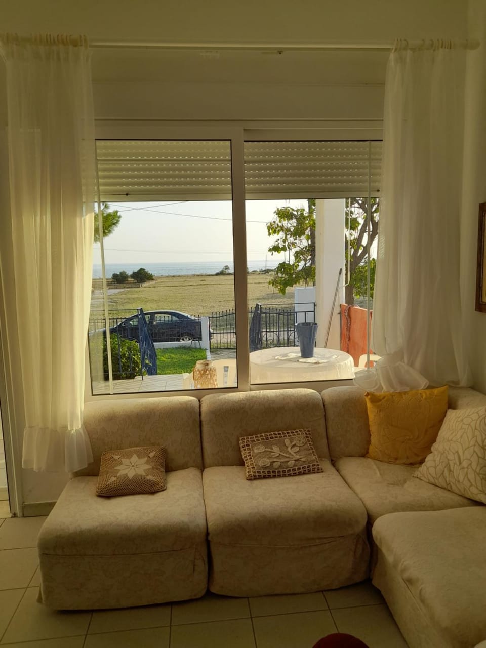 By the sea dome House in Decentralized Administration of Macedonia and Thrace