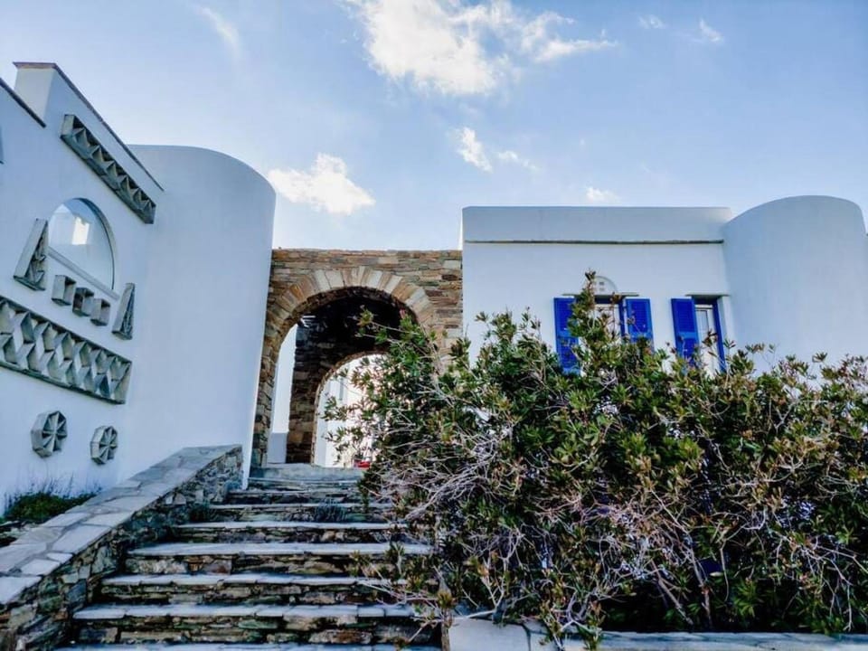 Stavros Cape Livas Sunset Villa House in Decentralized Administration of the Aegean