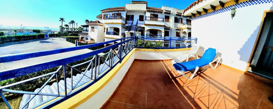 View (from property/room), Balcony/Terrace