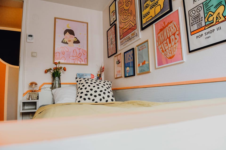Bed, Decorative detail