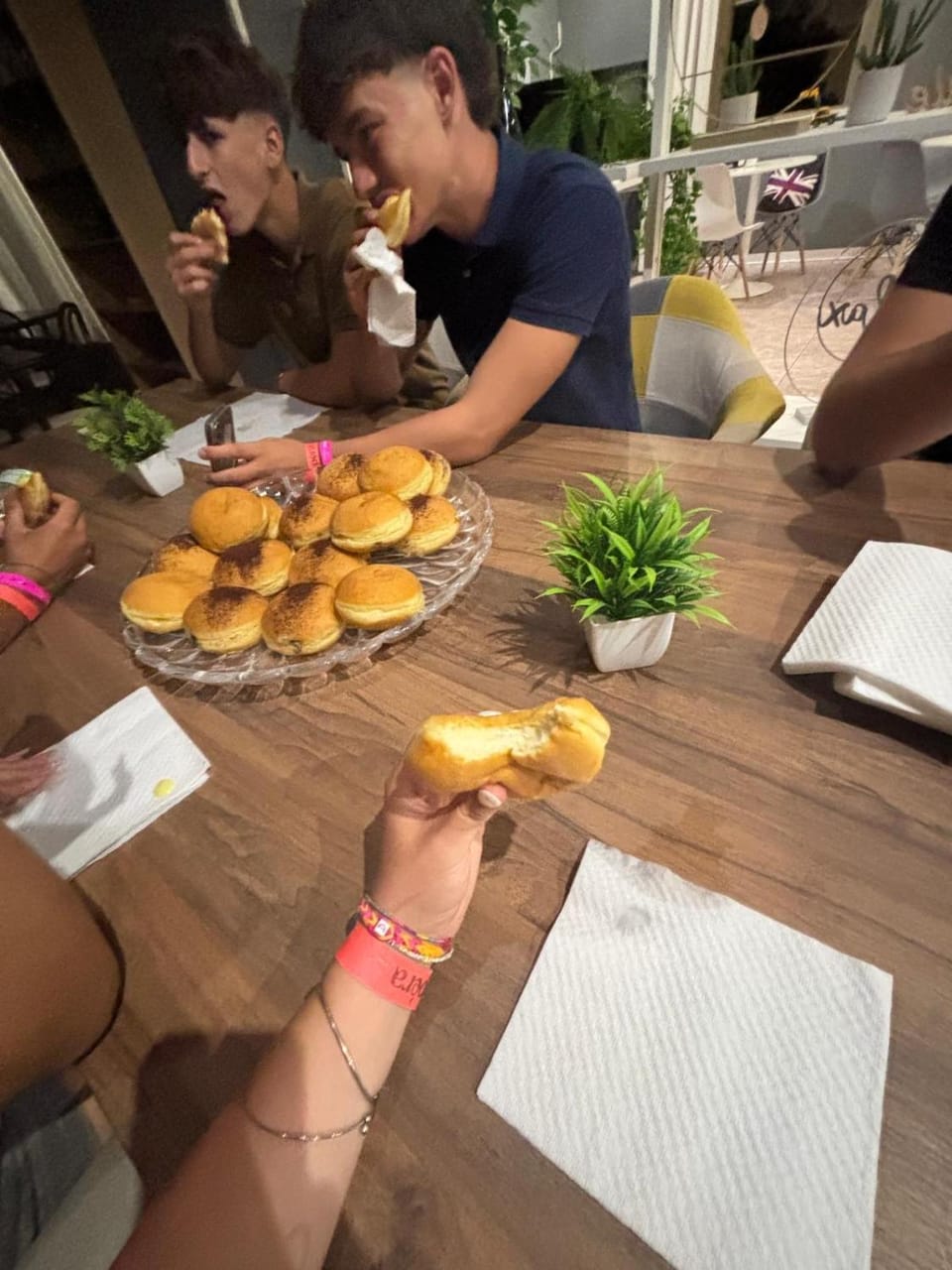 Food and drinks, Food, Drinks