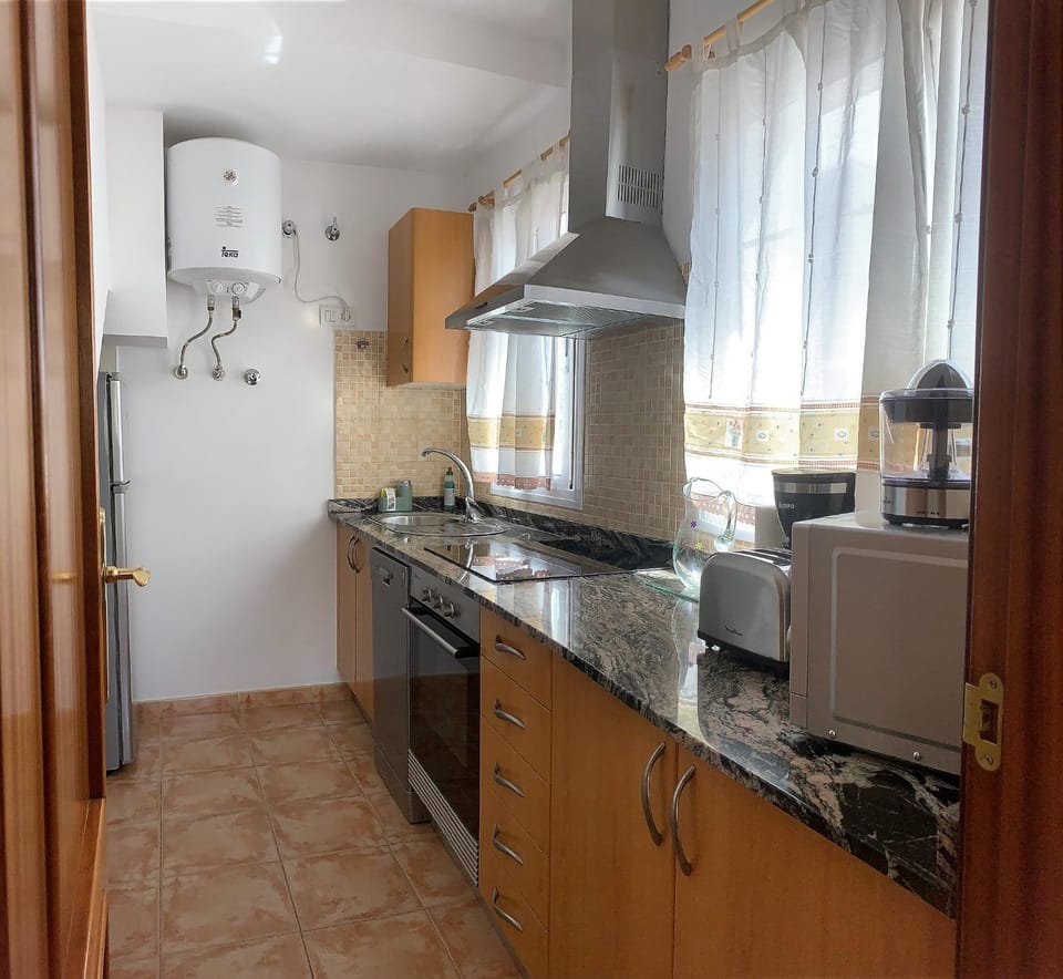 Kitchen or kitchenette, dishwasher, minibar, pet friendly, stove, toaster