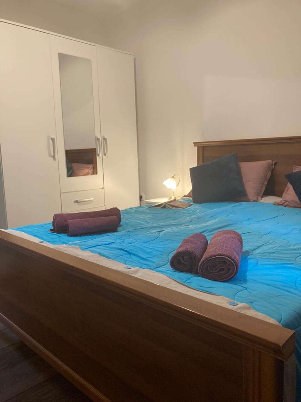 Bed, Bedroom, wardrobe