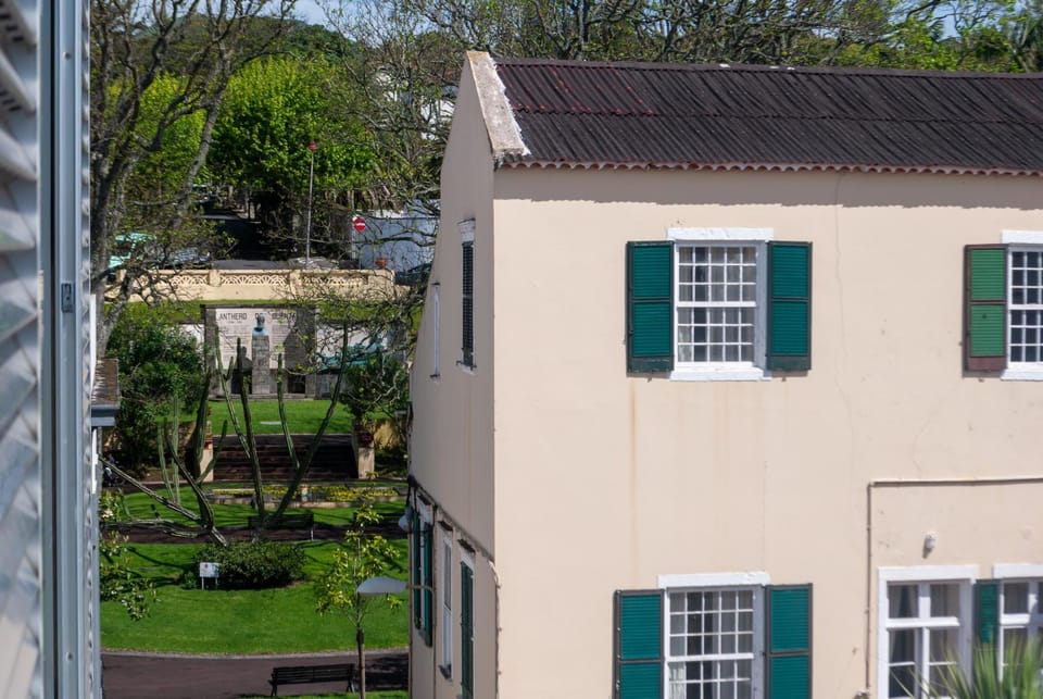 Property building, Garden, Garden view