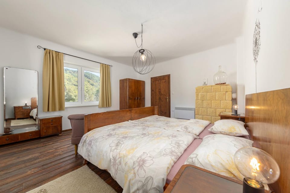 Bed, Photo of the whole room, Bedroom, wardrobe
