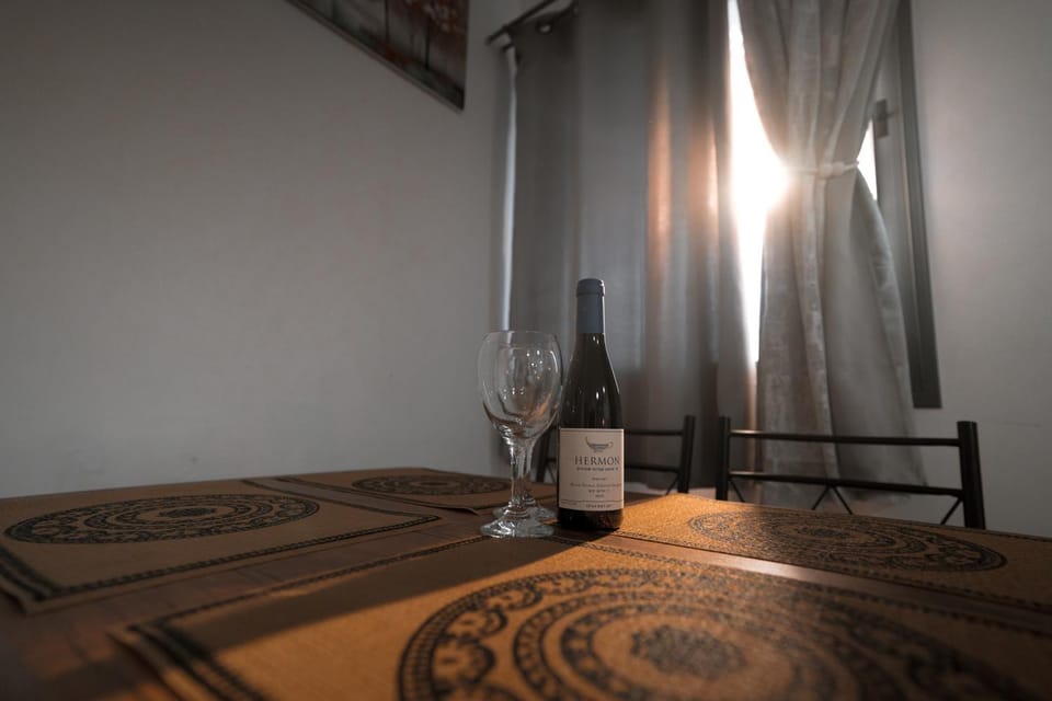 Dining area, Drinks, Alcoholic drinks