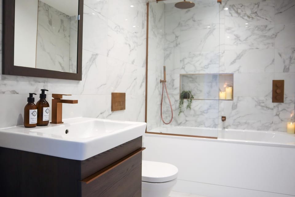 Bathroom, Bath