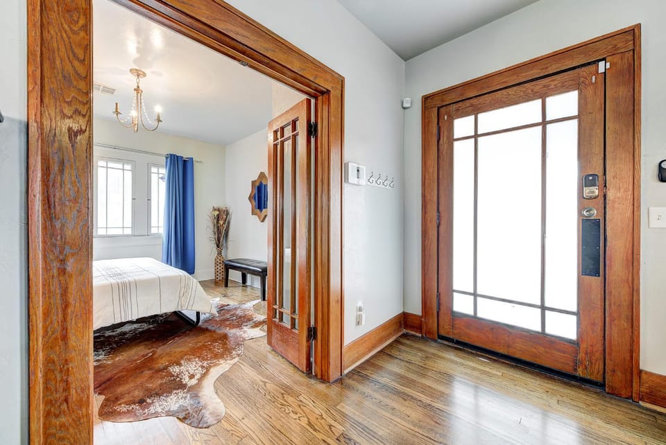 Classen Craftsman-near Asian & Paseo district House in Oklahoma City