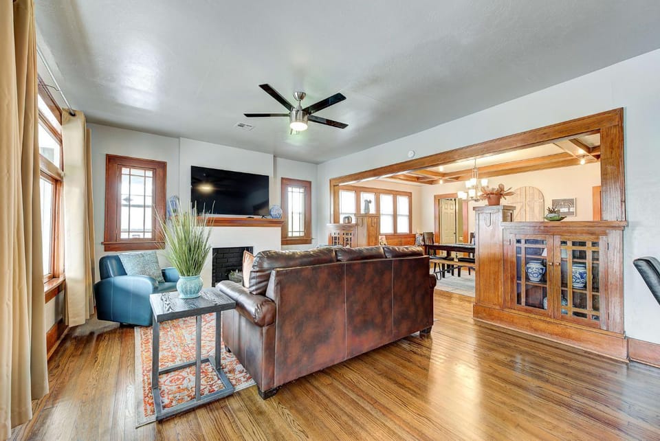 Classen Craftsman-near Asian & Paseo district House in Oklahoma City