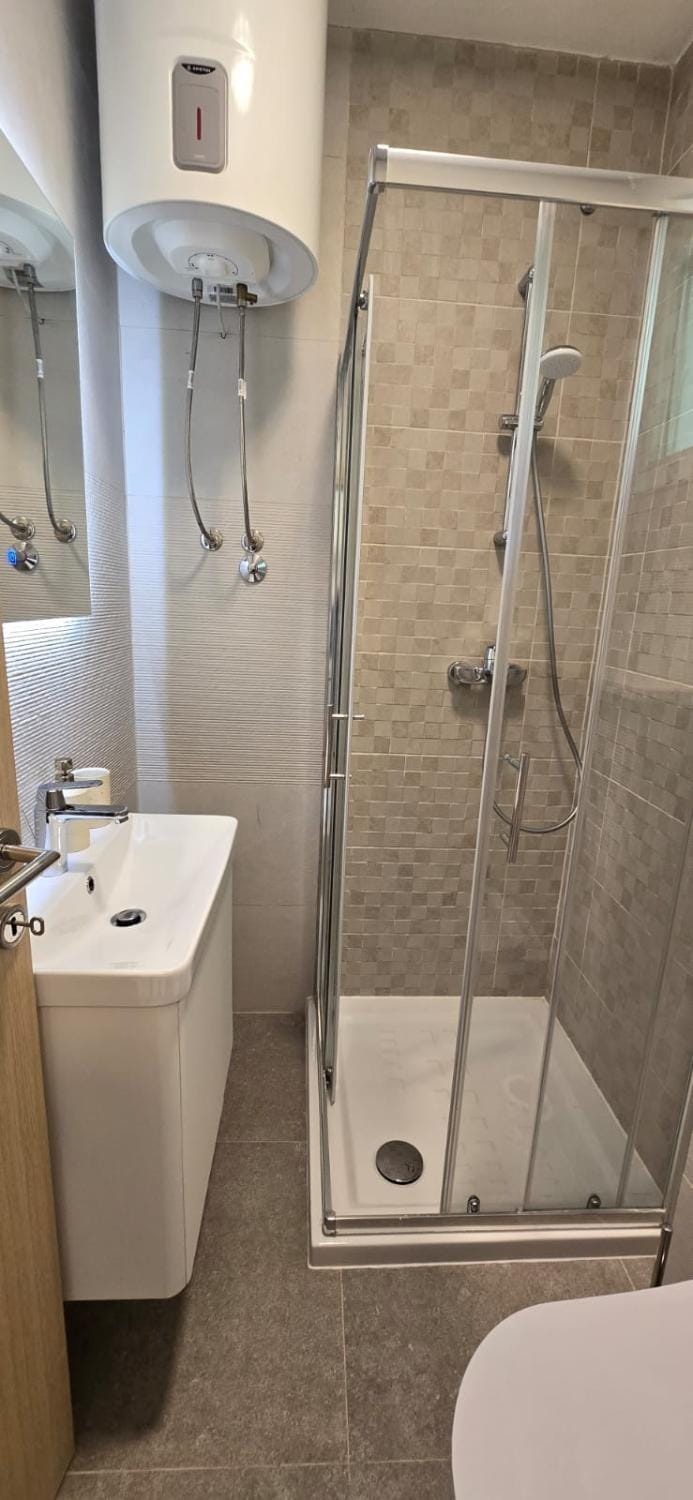 Shower, Toilet, Bathroom