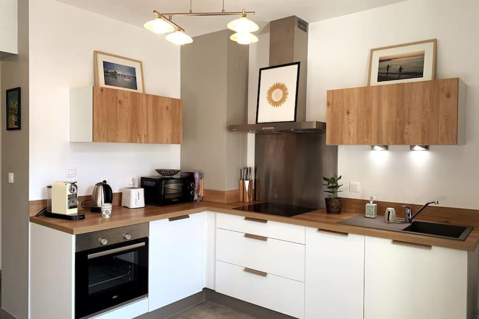 Coffee/tea facilities, dishwasher