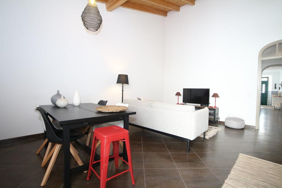 Birdy House House in Faro