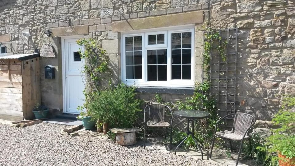 The Stables, 2 Plough Square House in England