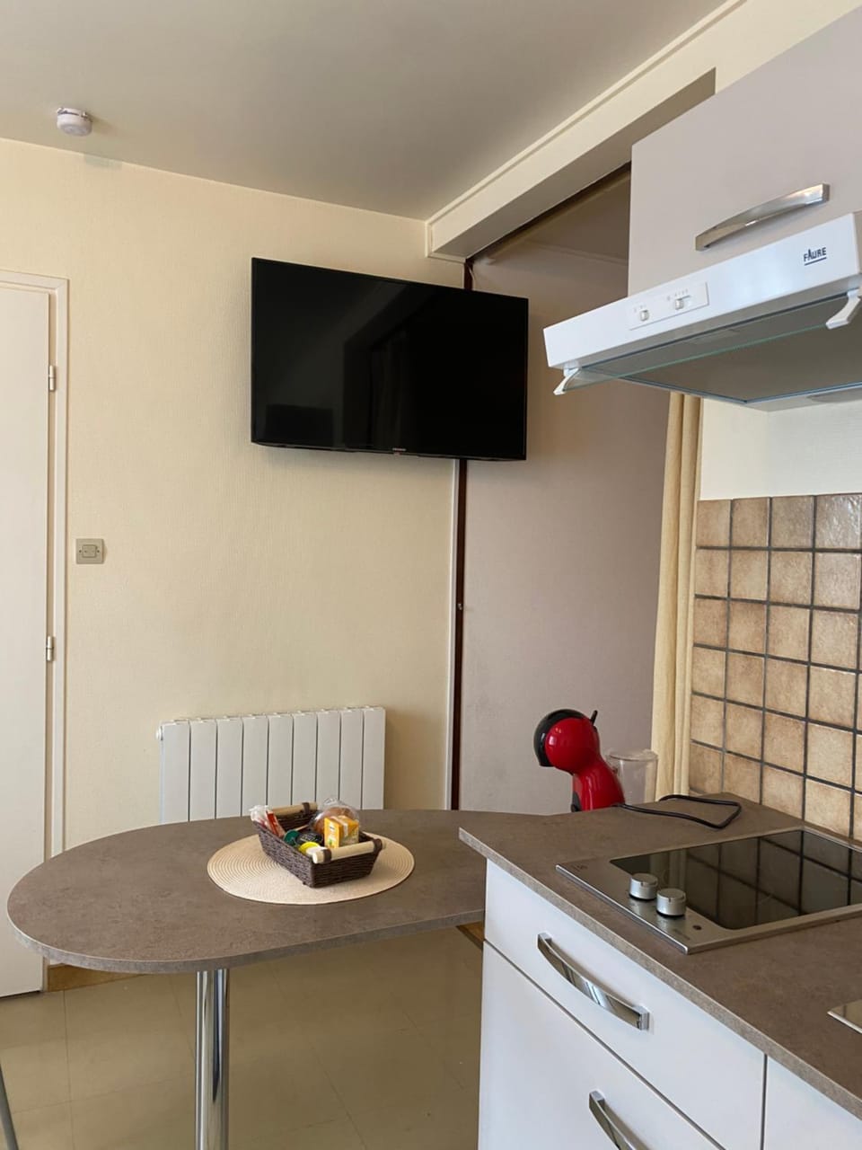 TV and multimedia, Dining area