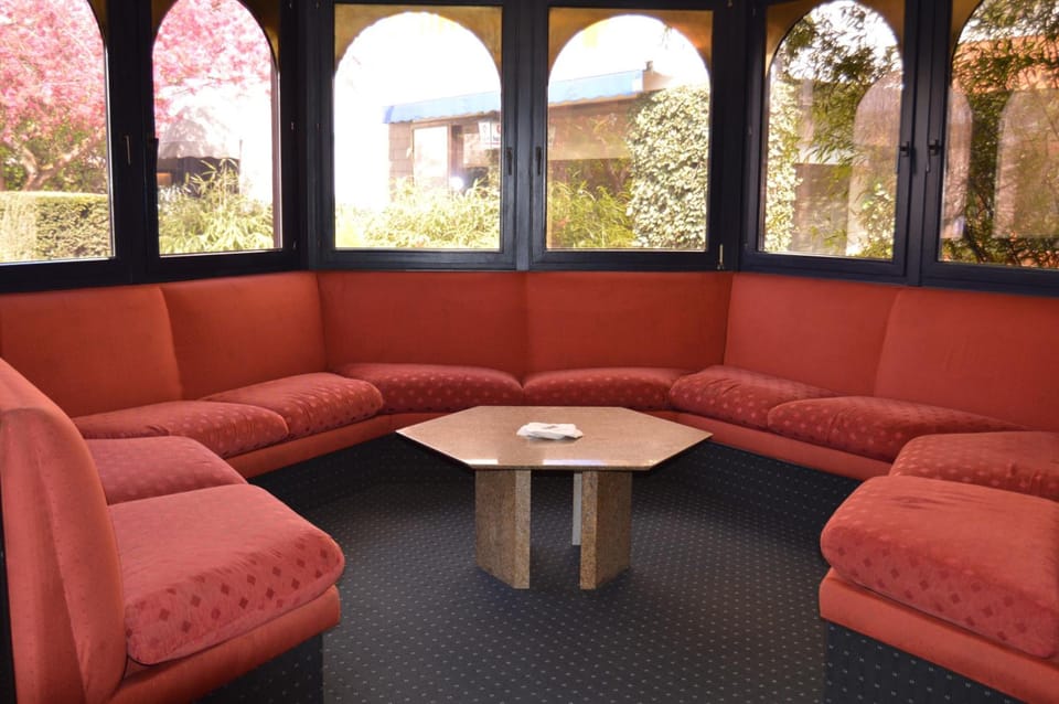 Hotel Les 3 Cles Hotel in Wallonia, Belgium