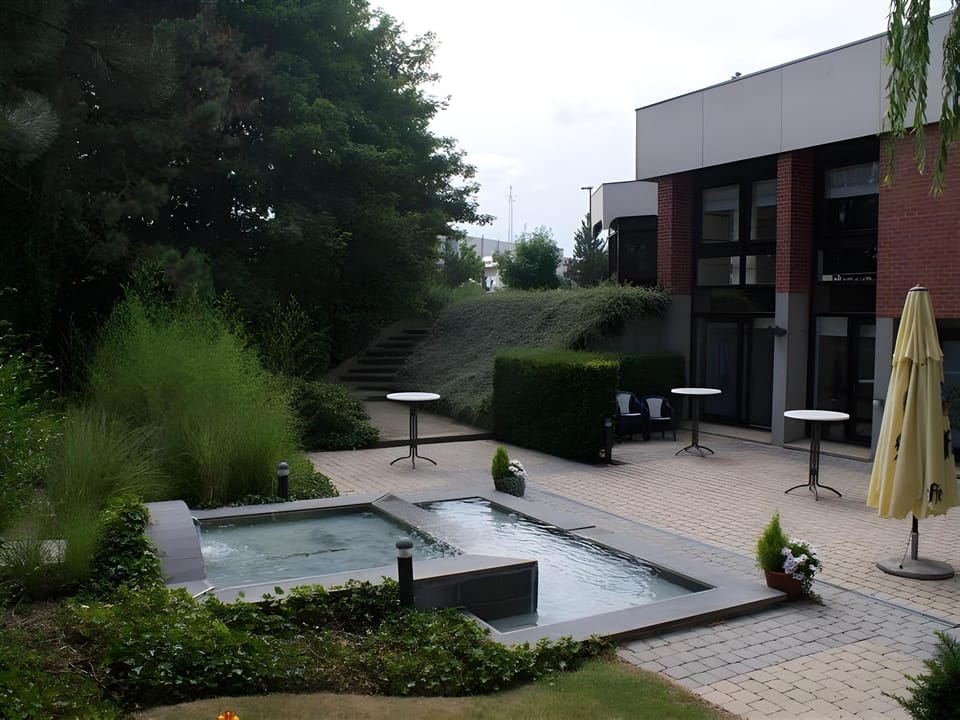 Hotel Les 3 Cles Hotel in Wallonia, Belgium