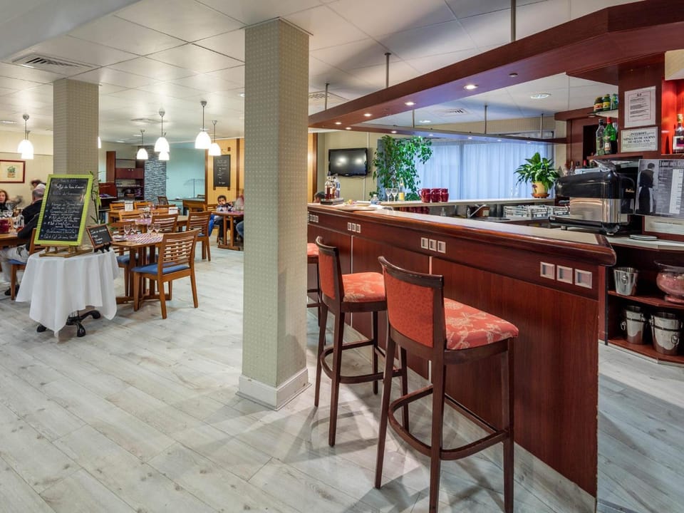 Bar/lounge