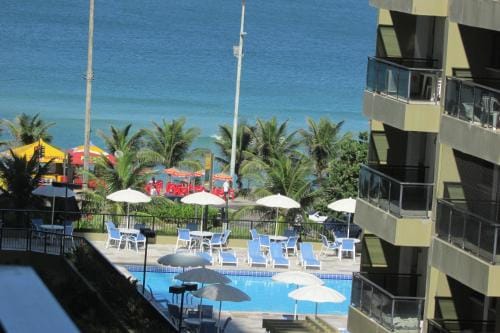 Lindo apto no Barrabela, todo equipado, com arcondicionados split novos no quarto e na sala, limpiss Hotel in Rio de Janeiro