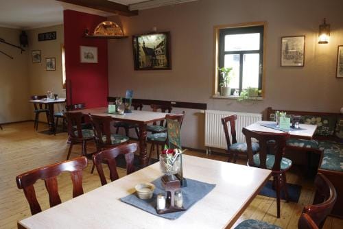 Wirtschaft & Pension Zum Huthaus Hotel in Erzgebirgskreis