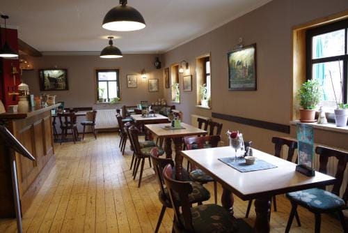 Wirtschaft & Pension Zum Huthaus Hotel in Erzgebirgskreis