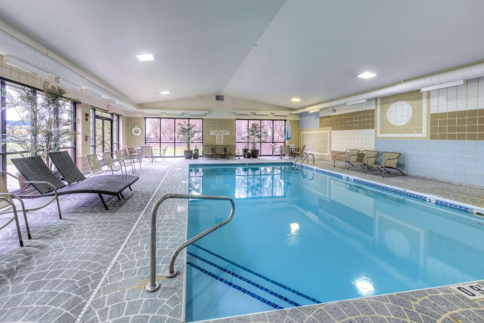 Holiday Inn Express Akron Nw Fairlawn By IHG Hotel in Fairlawn