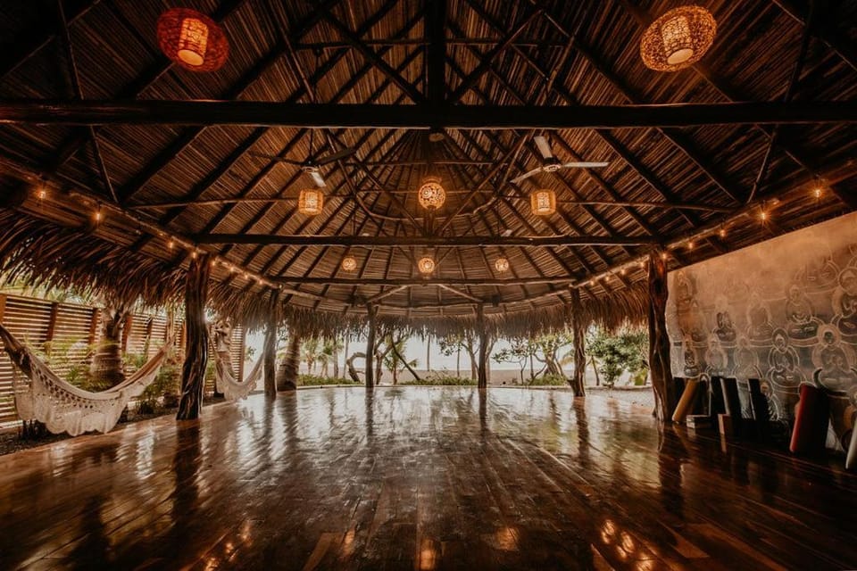 Sansara Surf Yoga & Resort Hotel in Los Santos Province, Panama