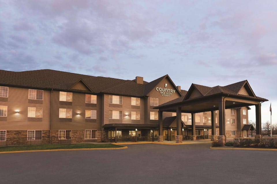 Country Inn & Suites by Radisson, Billings, MT Hotel in Billings