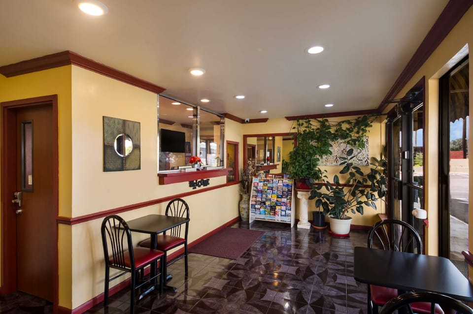 Americas Best Value Inn Buda Austin S Motel in Buda