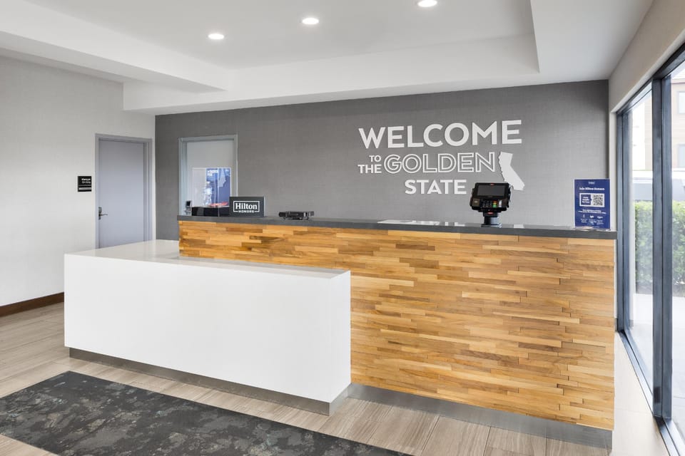 Hampton Inn by Hilton Cardiff Beach Encinitas, CA Hotel in Cardiff
