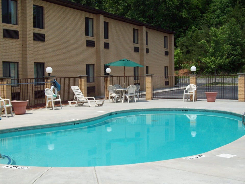 Quality Inn Clinton-Knoxville North Hotel in Tennessee