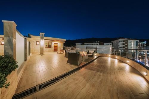 City Apartments Hotel in Budva