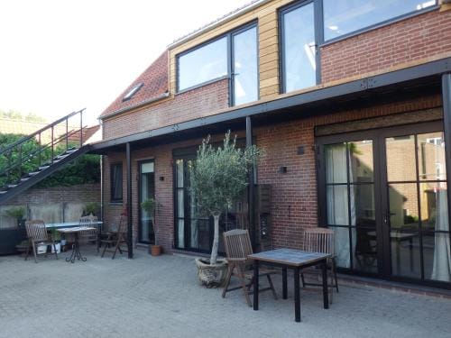 De Weegbrug Hotel in Zeeland, Netherlands