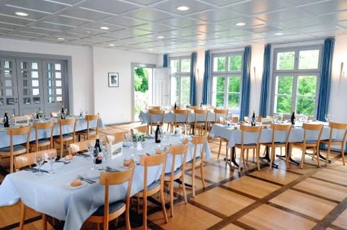 Gasthof Gyrenbad Inn in Canton of Zurich
