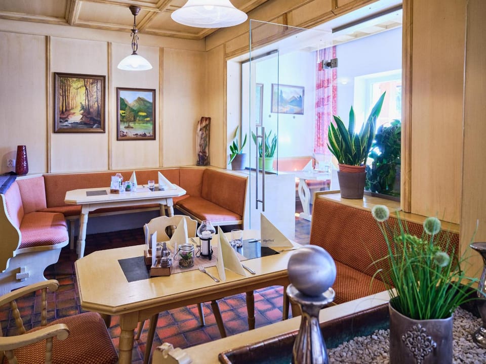 Hotel Pinzgauerhof by Alpeffect Hotels Hotel in Zell am See