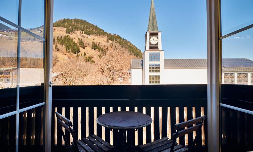Hotel Pinzgauerhof by Alpeffect Hotels Hotel in Zell am See