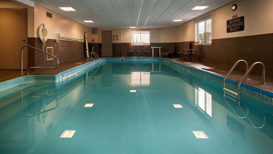Best Western Inn Hotel in Lake Erie