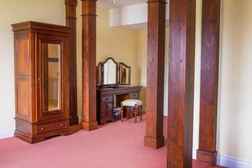 Ostan Oilean Acla Hotel in County Mayo